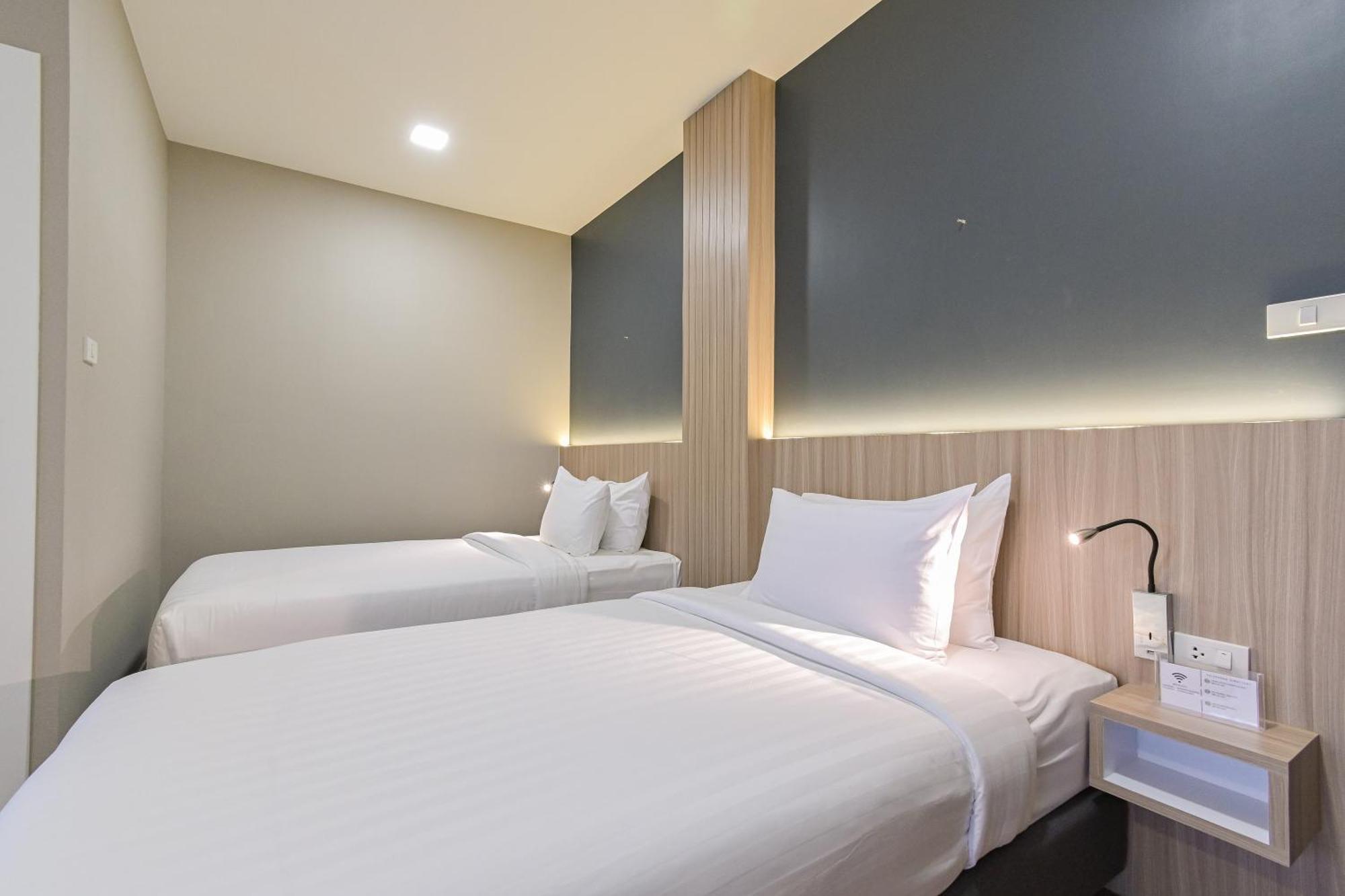 Shewin De Bangkok Hotel Exterior foto